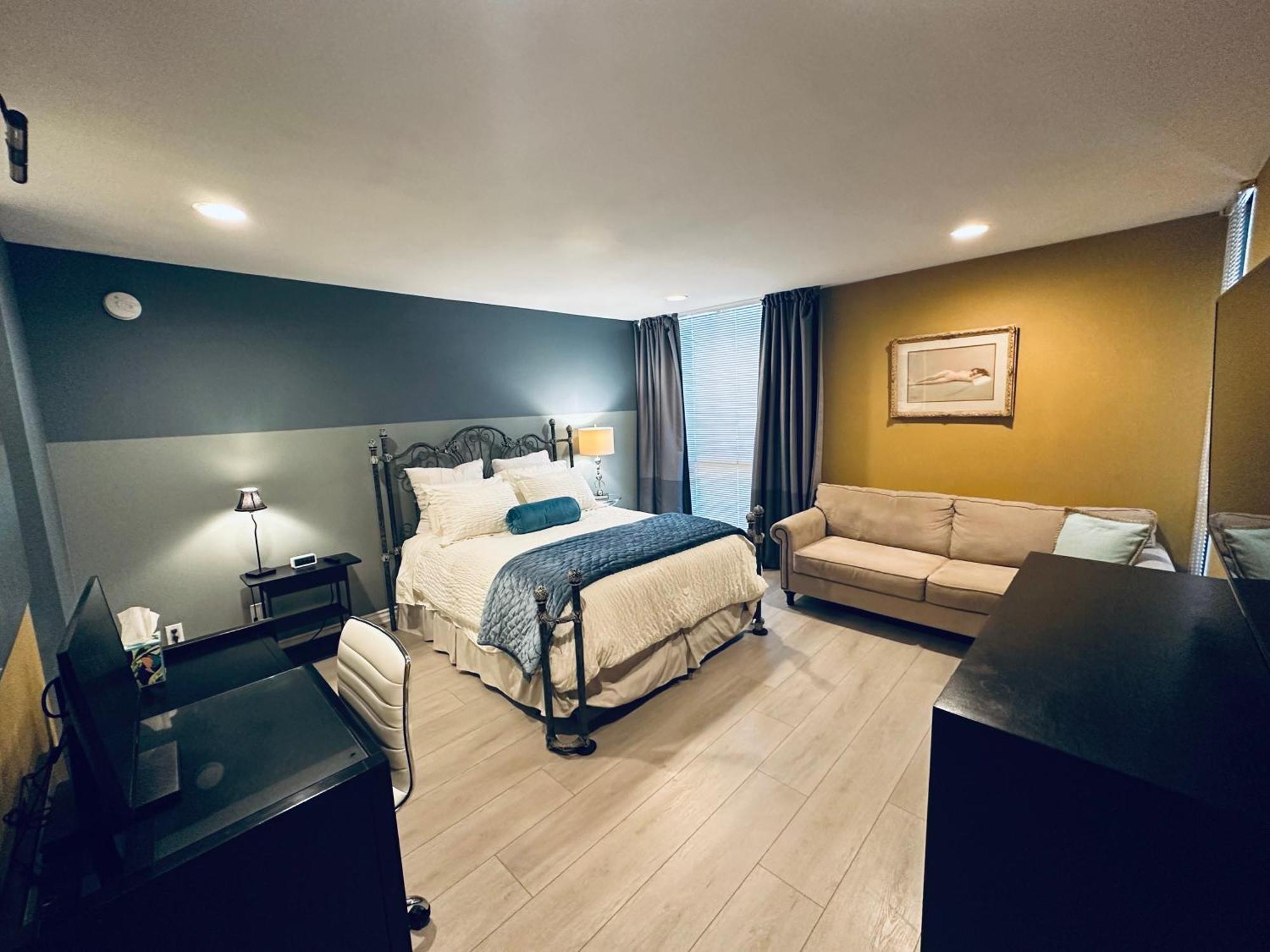 Location West La Spacious With Hottub